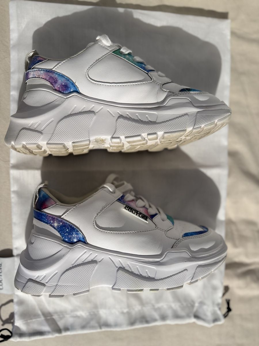 Versace Scarpe da donna: Versace Jeans Couture Sneakers – Usato da Schlieren venduto da ana_ribeiro19 2