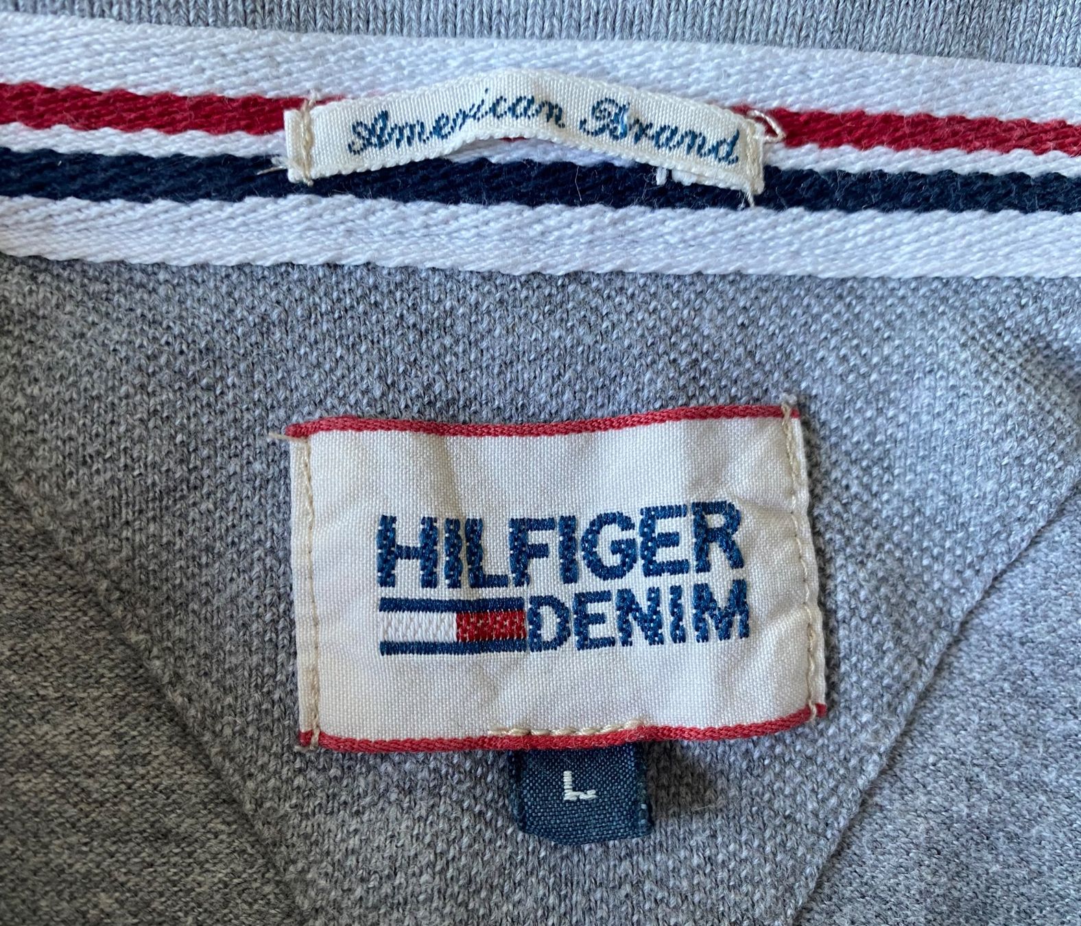 Tommy Hilfiger Polo-Shirts: Polo Tommy Hilfiger gris  t. L – Gebraucht aus Peseux von Gilloss 3