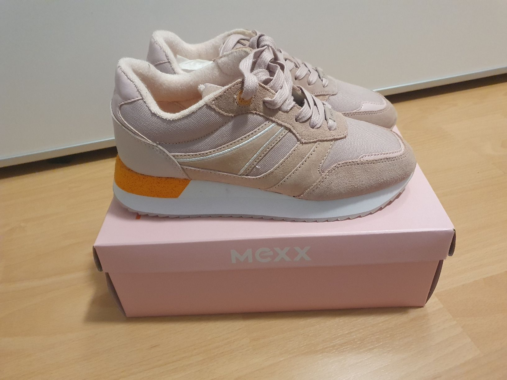 Mexx Scarpe da donna: Mexx Schuhe neu – Nuovo e nell'imballaggio originale da St. Gallen venduto da 1811123 1