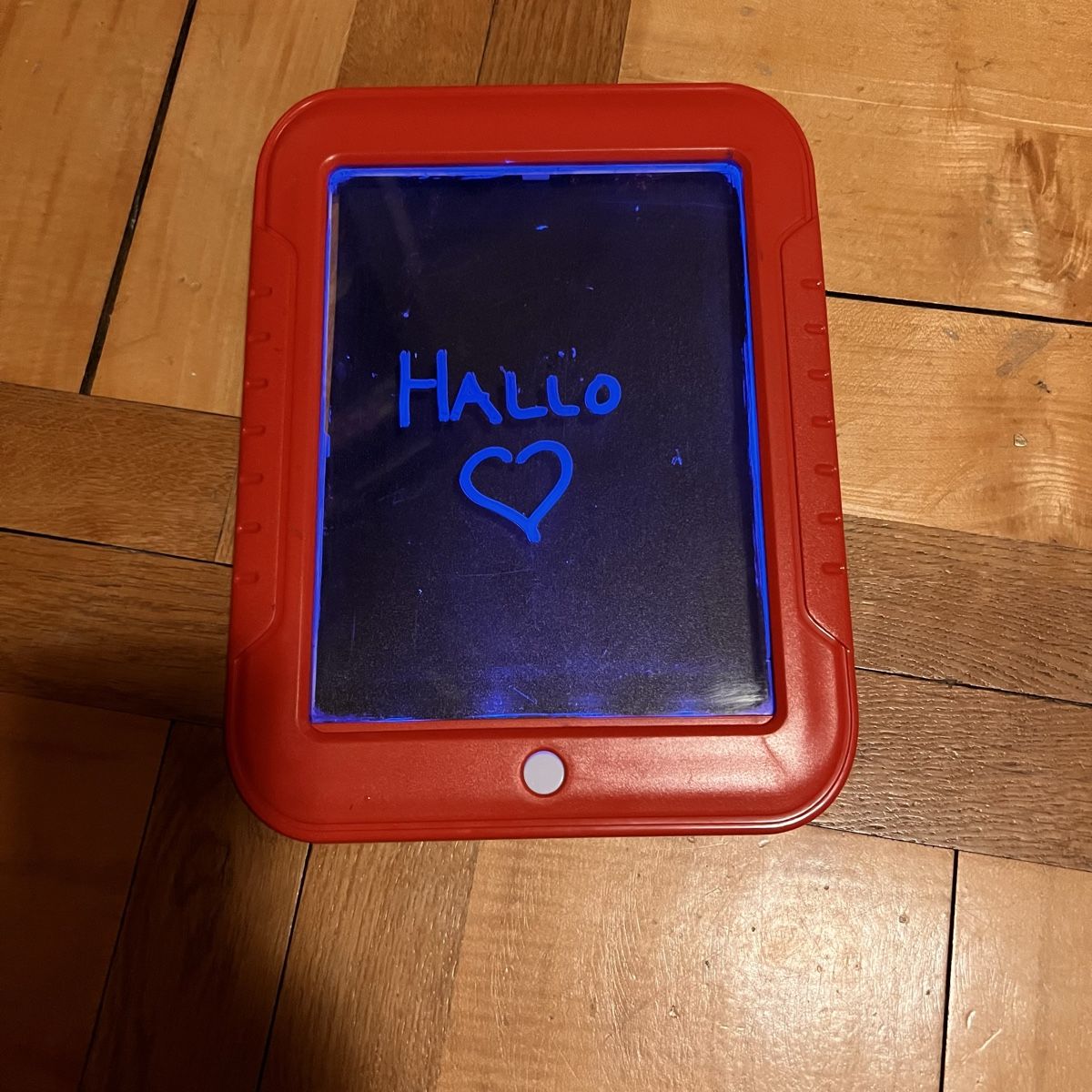 Giocattoli: Magic Pad Maltafel mit LEDs & Zubehör – Usato da St. Gallen venduto da el_Muro 5