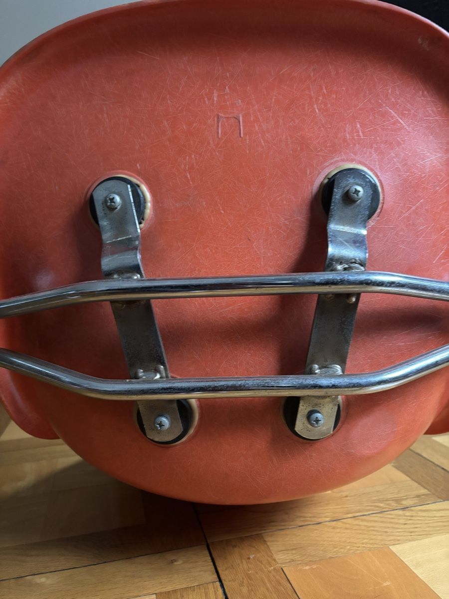 Vitra Stühle: Vitra Eames DSS Side Chairs orange  – Gebraucht aus Zürich von Hannah.hue 2