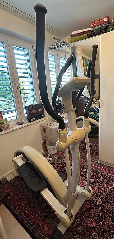 Kettler Hometrainer: Crosstrainer Kettler Crem schwarz – Usato da Männedorf venduto da Adamiat 1