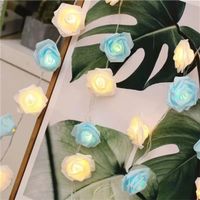 1,5m Romantische Rosen Lichterkette blau + weiss