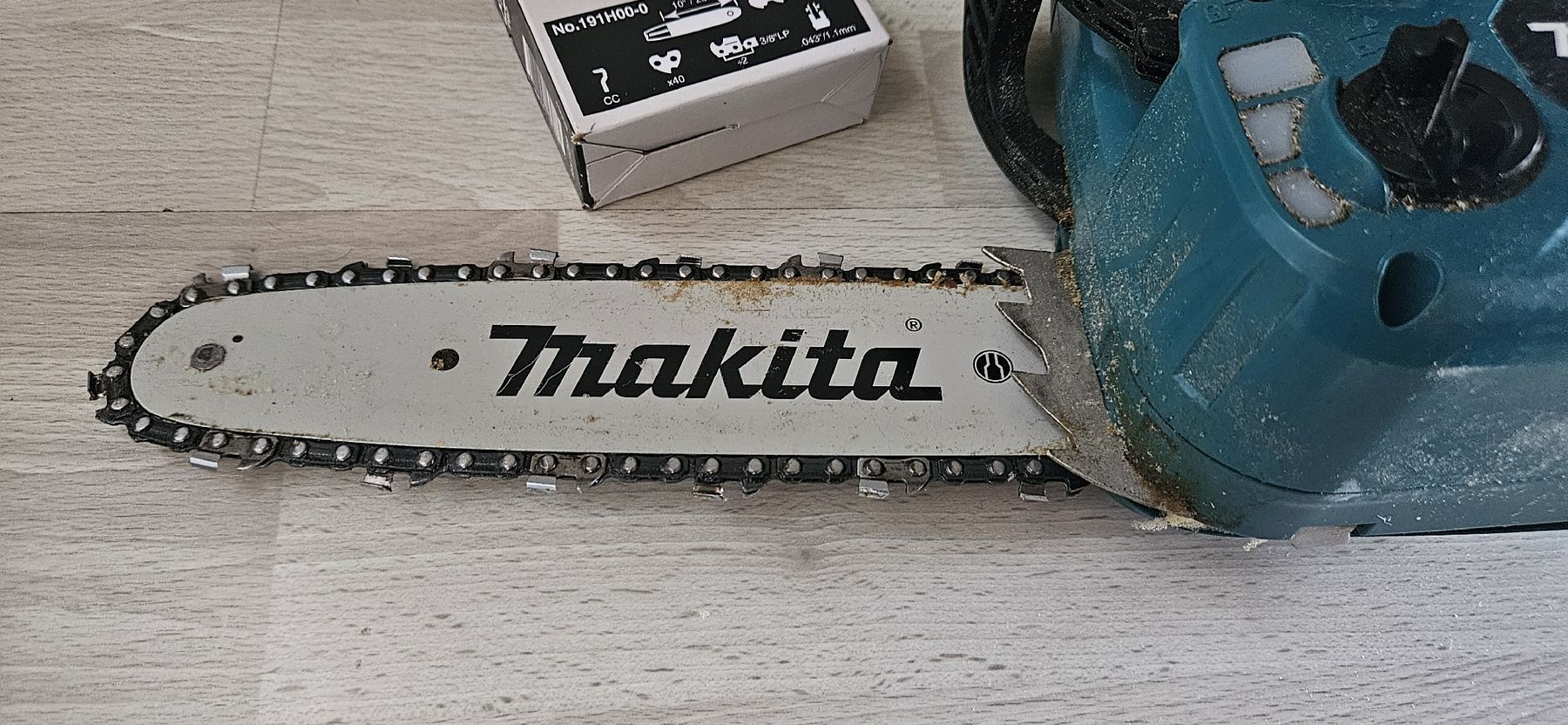 Makita Seghe: Makita Kettensäge – Usato da Aefligen venduto da Sohnvomsohn 1