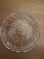 Elegante Glasschale mit Blumenmuster, Durchmesser ca. 25 cm