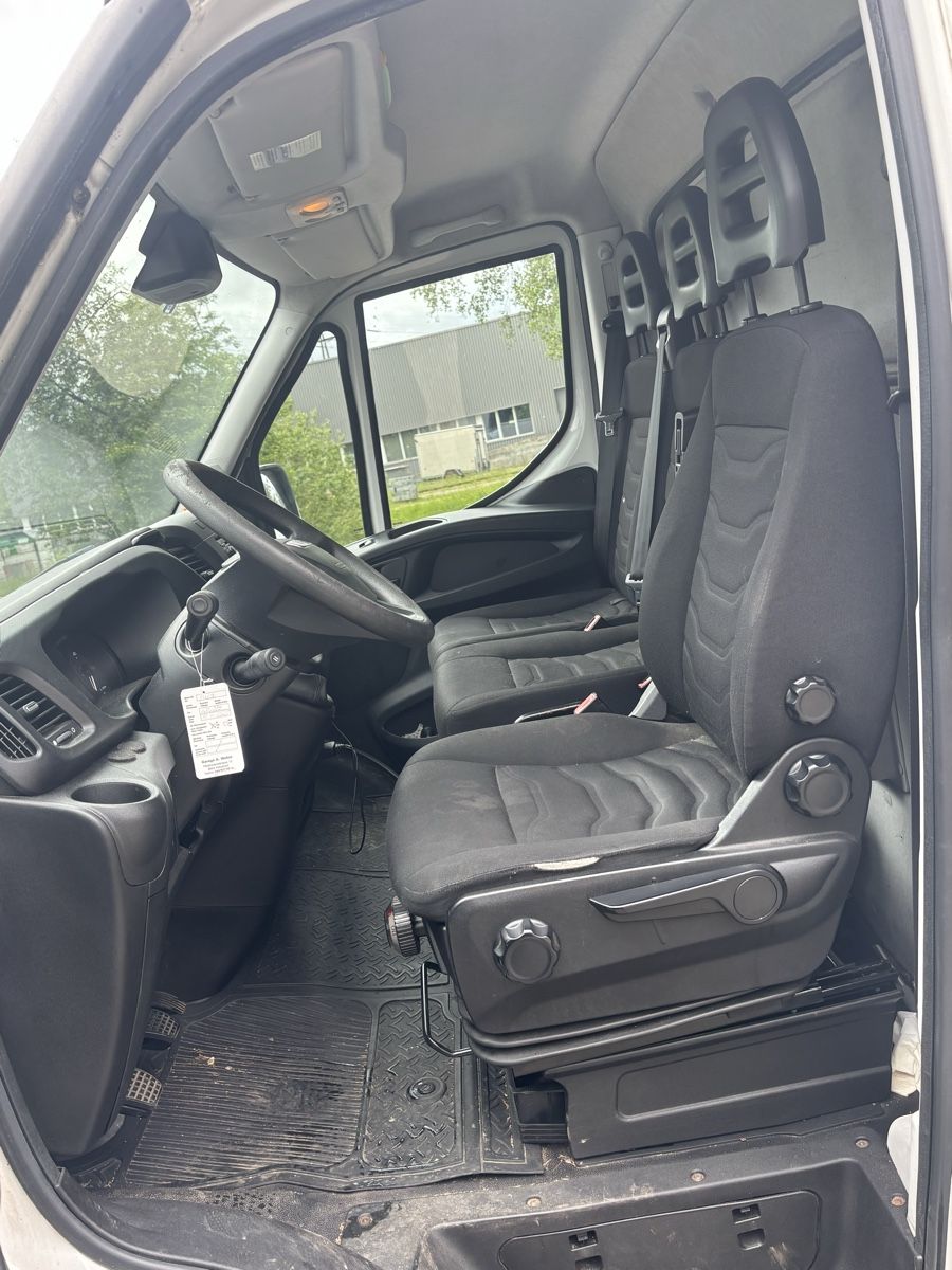 Iveco Veicoli commerciali: Iveco Daily Lieferwagen, – Usato da Uster venduto da lobo1975 7