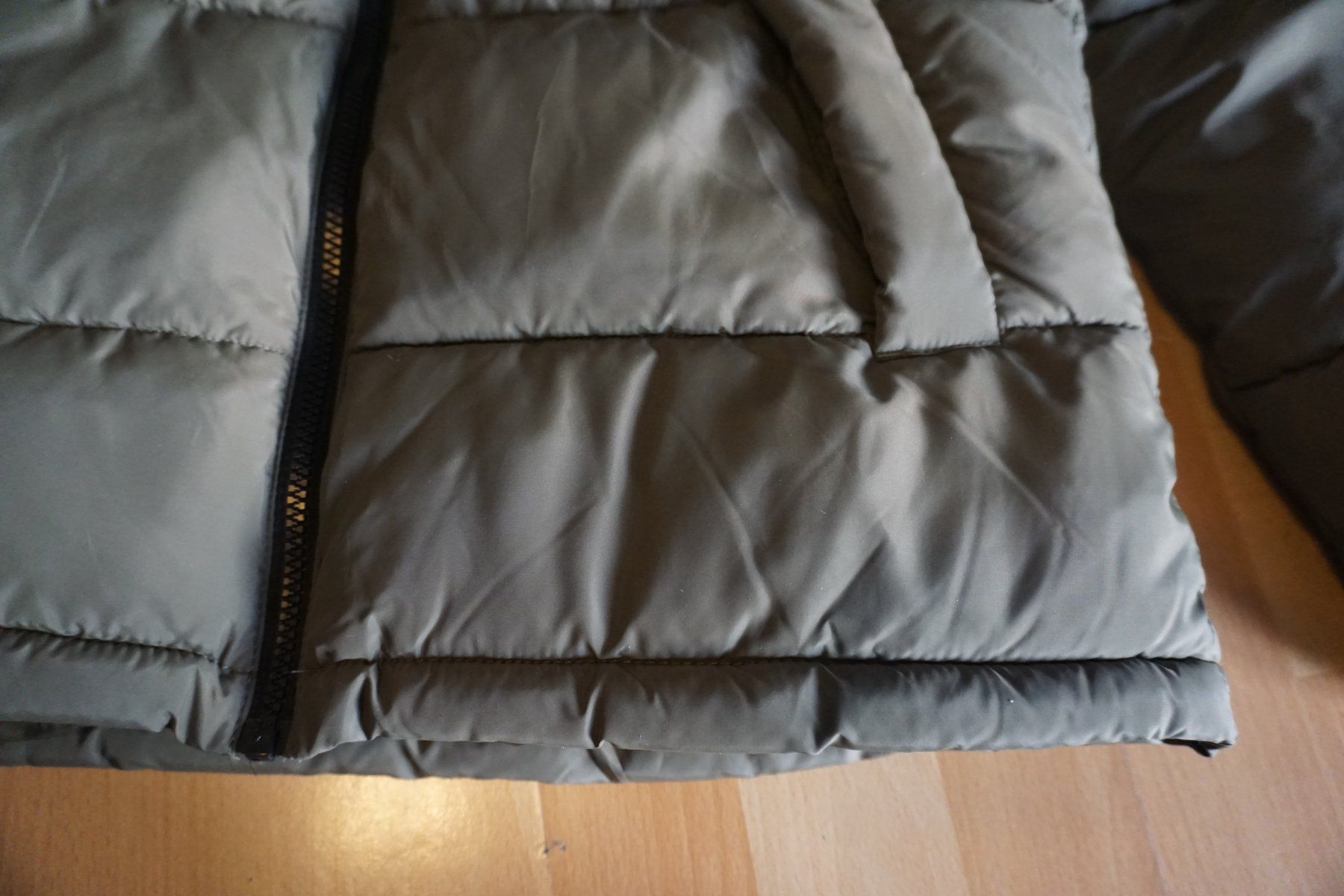 H&M Giacche & Cappotti: Warme Jacke von H&M - Grösse 164 – Usato da Zürich venduto da einalemjena 1