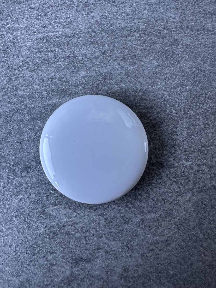 Apple Portachiavi: Apple AirTag Bluetooth localisateur – Usato da Le Lignon venduto da fab_w9jj 1