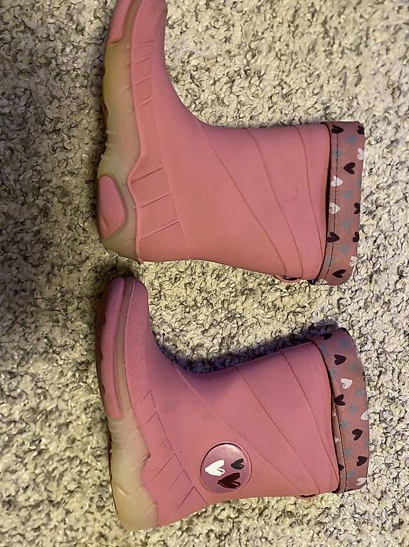 Schuhe für Jungen: Gummistiefel grösse 25 – Gebraucht aus Rorschacherberg von JBF17