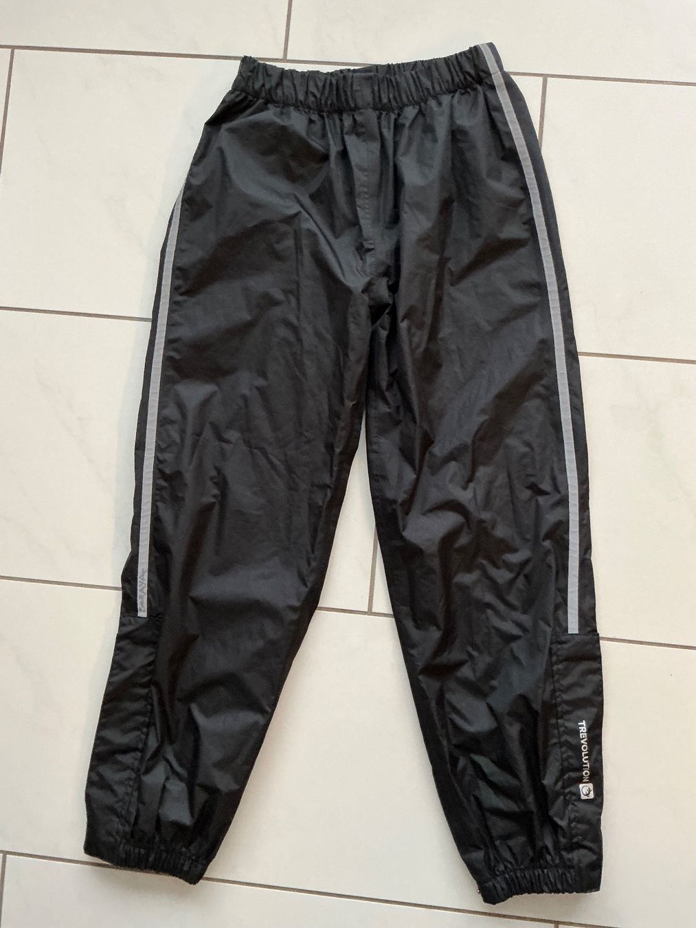 Trevolution Pantaloni: Regenhose Trevolution Gr.152 – Usato da Biel-Benken BL venduto da Sahra1