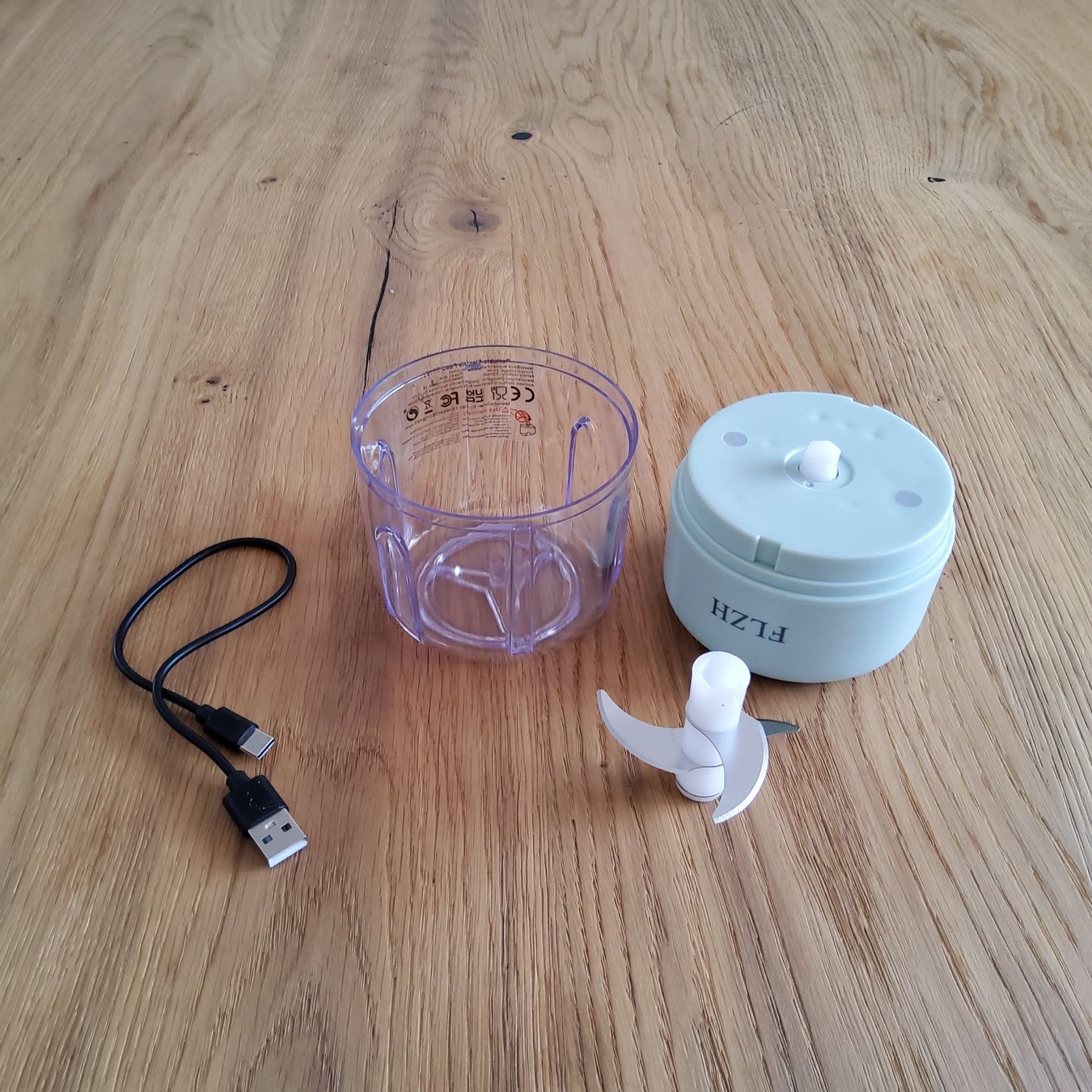 Elettrodomestici da cucina: Mini-Schneider / Zerkleinerer / Hacker NEU – Nuovo (secondo la descrizione) da Naters venduto da 3904Naters 1