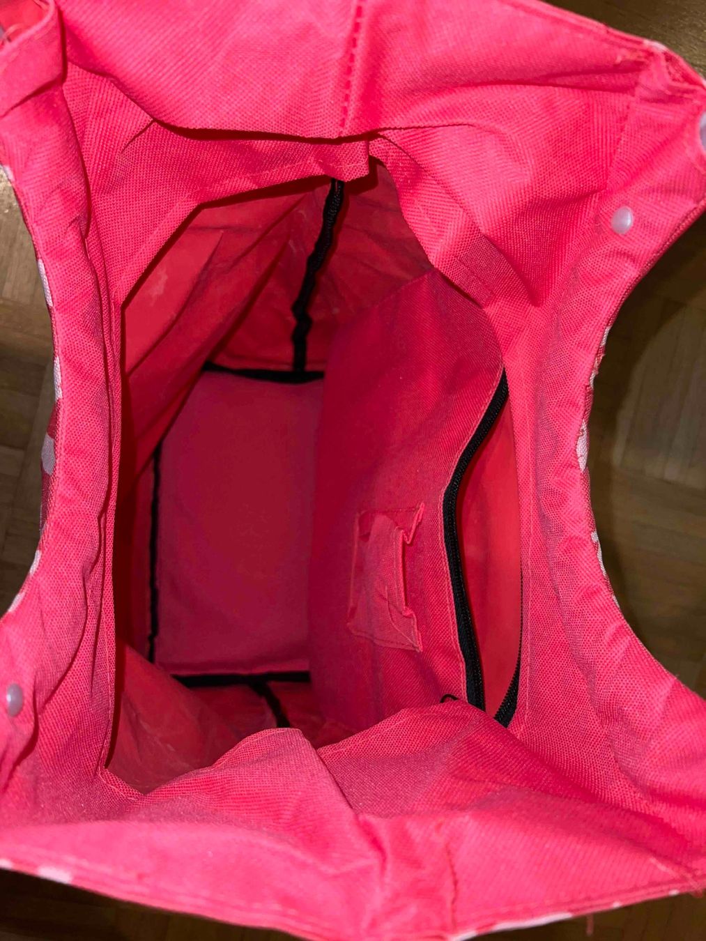 Taschen: Einkaufstasche rot/weiss – Gebraucht aus Zürich von dojoal64 2