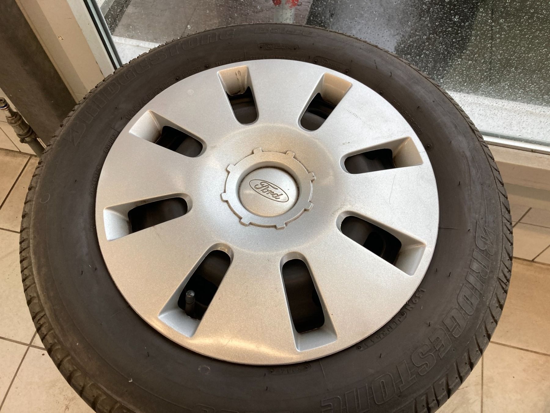 Ford Pneumatici & Ruote complete: Ford Focus Sommerräder 195/65R15 – Usato da Cham venduto da WB2223 1