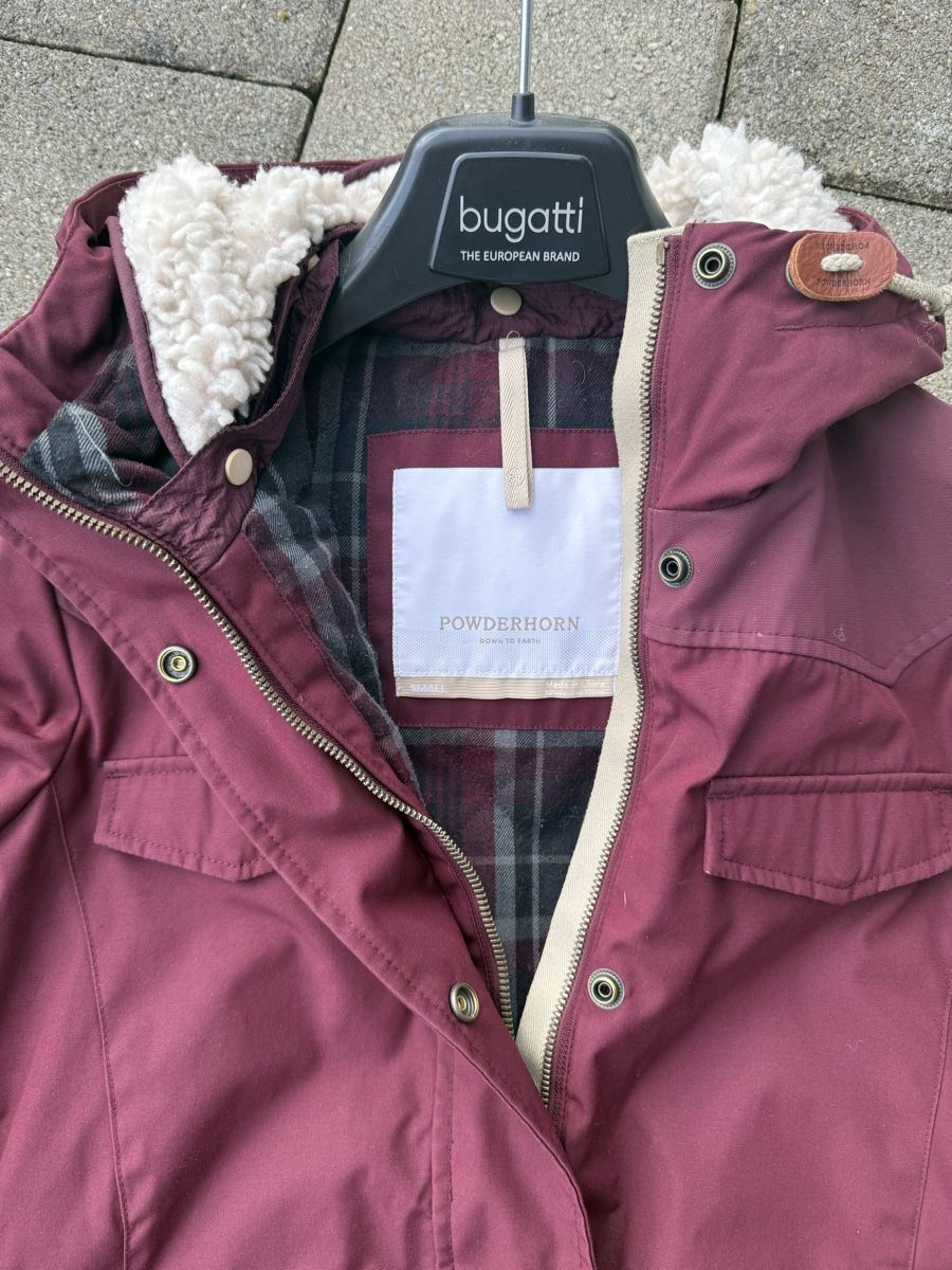 Giacche: Powderhorn Jacke bordeauxrot Gr.S – Usato da Laupen ZH venduto da Jurei 1