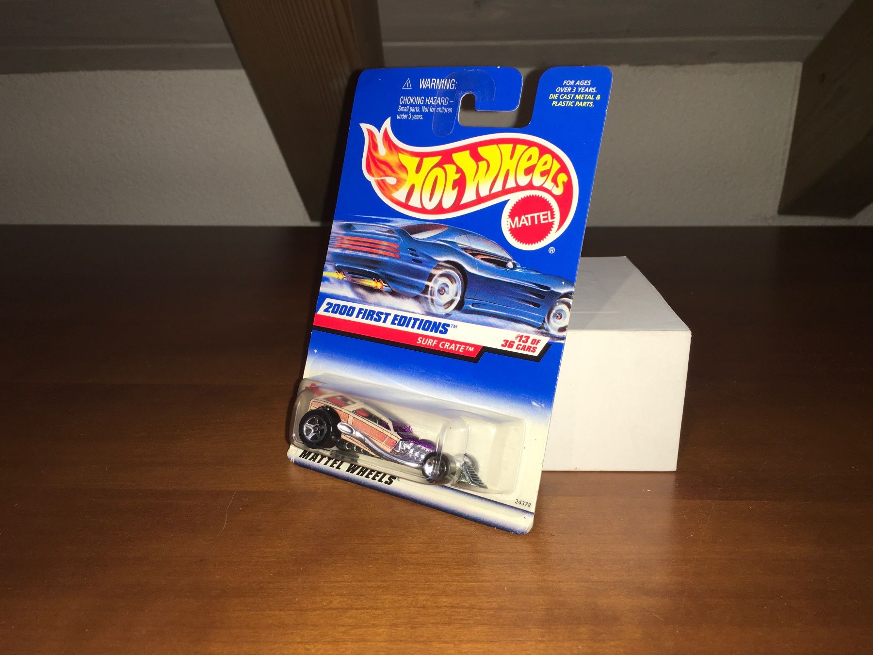 Hot Wheels Modellini d'auto: Surf Crate 1/64 Hot Wheels 2000 First Editions – Nuovo (secondo la descrizione) da Wohlen AG venduto da PrivatSammlung