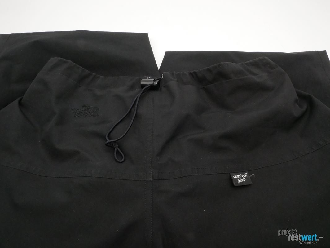 North Face Hosen: THE NORTH FACE Regenhose, L – Gebraucht aus Winterthur von Restwert_Winterthur 3