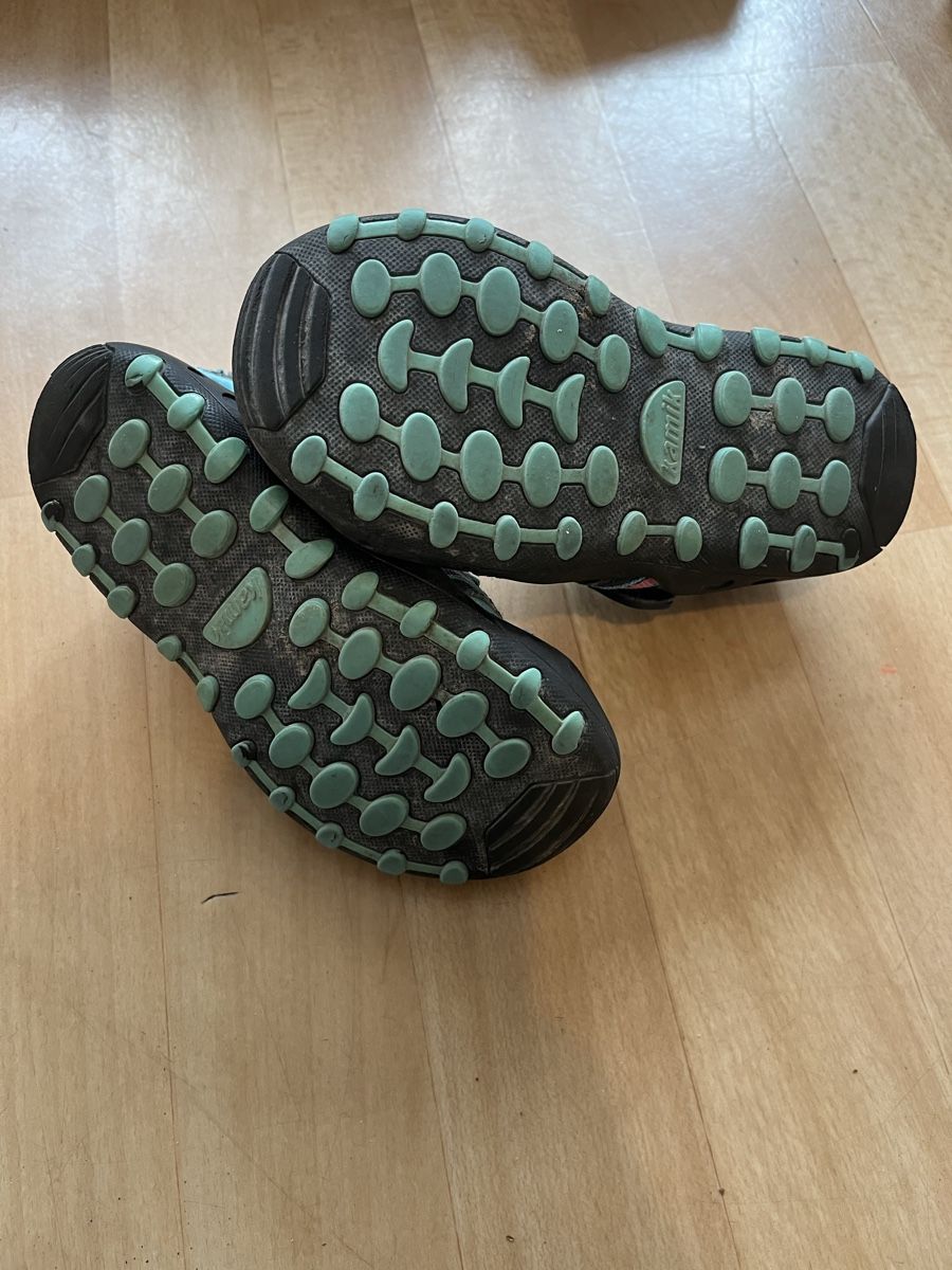 Kamik Scarpe per ragazzi: Kamik Sandalen Gr 27 – Usato da Zürich venduto da Deyaso 1