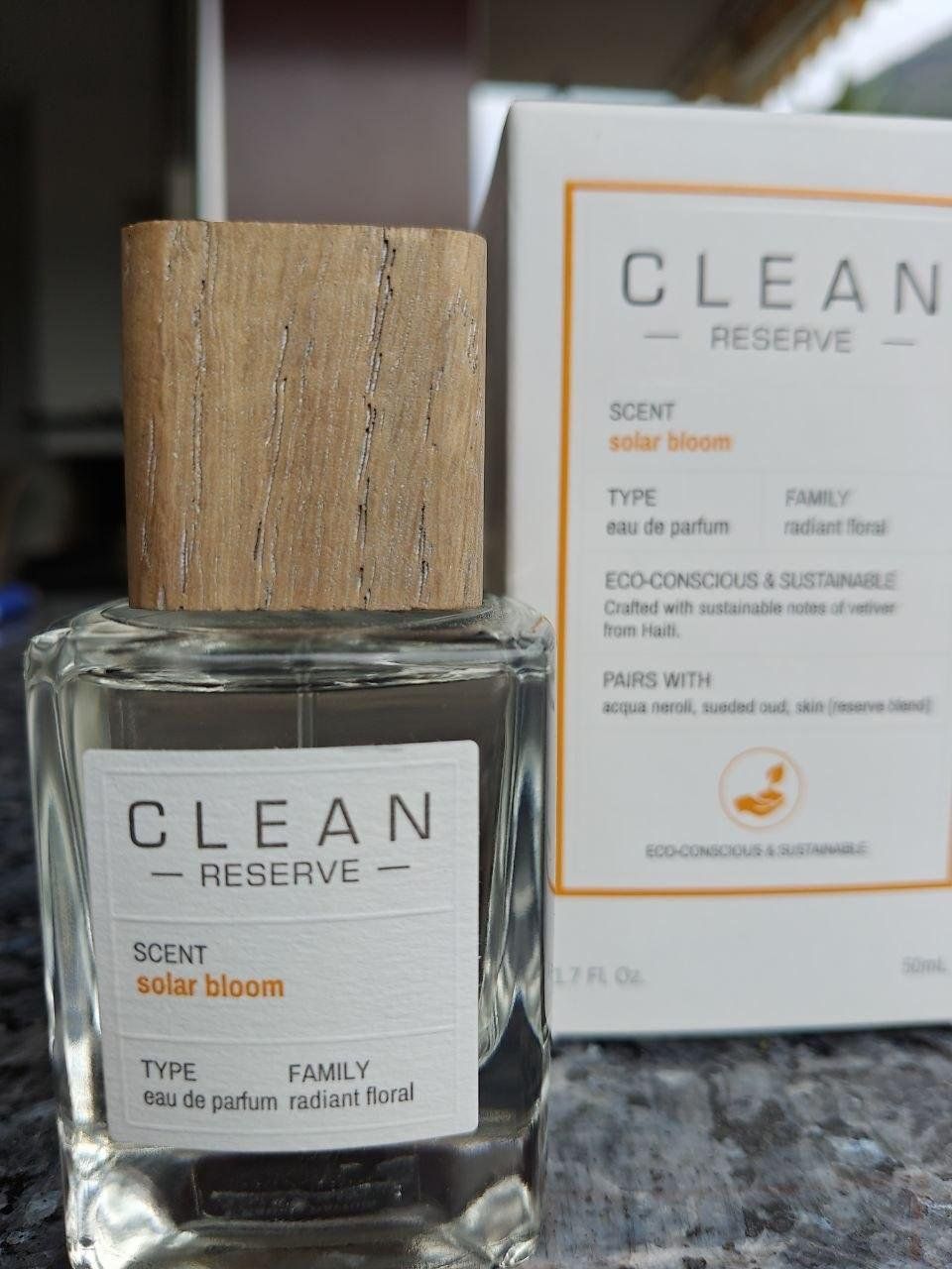 Clean Parfum & Eau de Toilette: Clean Reserve, Solar Bloom, EDP 50ml – Gebraucht aus Losone von Sonnenbrille1