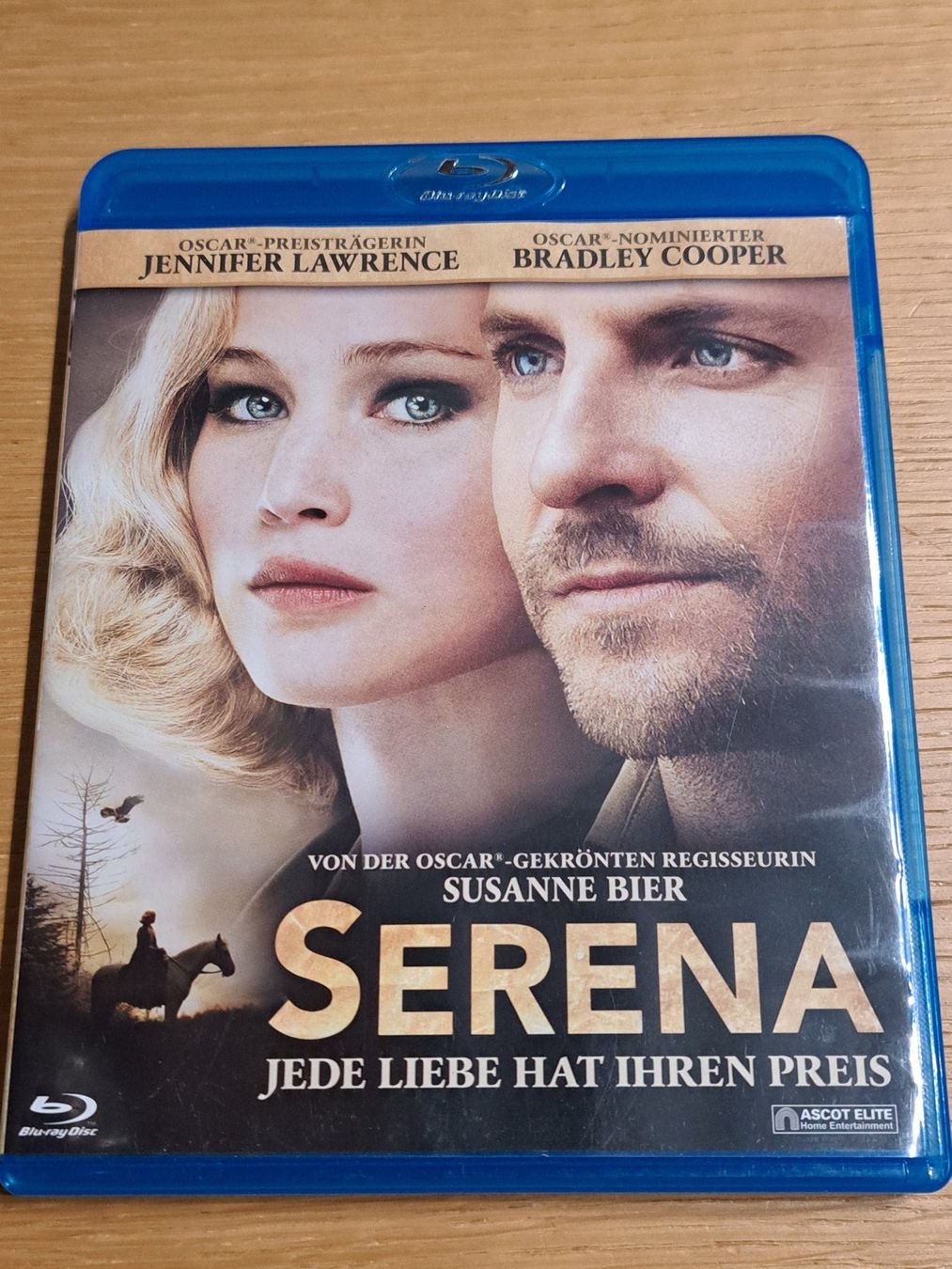 Tutti i DVDs: Bluray Serena mit J. Lawrence und Bradley Cooper – Nuovo (secondo la descrizione) da Unterseen venduto da Kanica