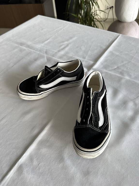 Chaussures garçon: Vans - Grösse 30 – Neuf avec emballage d'origine à Schlieren par gue_m9qk 2