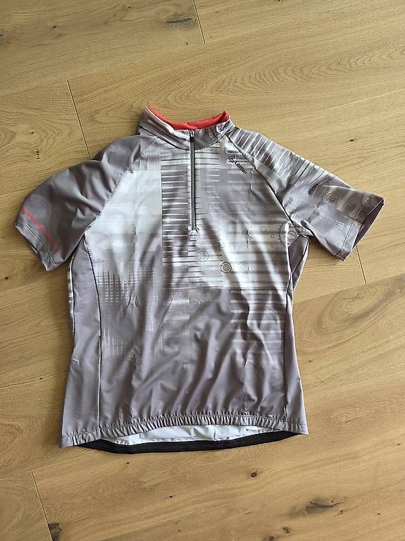 Löffler Canottiere & Pantaloni: Velotrikot Löffler gr. 44 – Nuovo (secondo la descrizione) da Oberbüren venduto da Lupo_7kxf