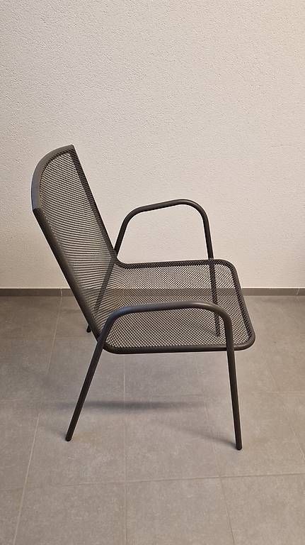 Stühle: Chaises de jardins – Gebraucht aus Gletterens von jon_t6k6 2