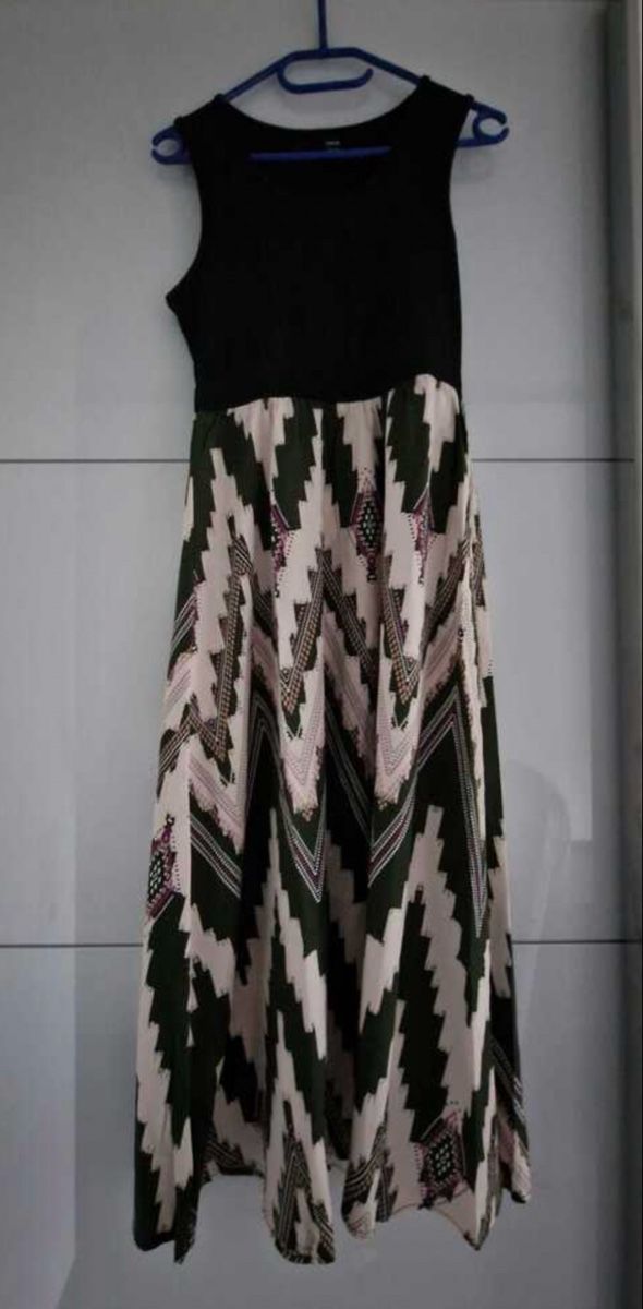 Vestiti: Neu Kleid gemustert – Nuovo (secondo la descrizione) da Biel/Bienne venduto da Peeeep10