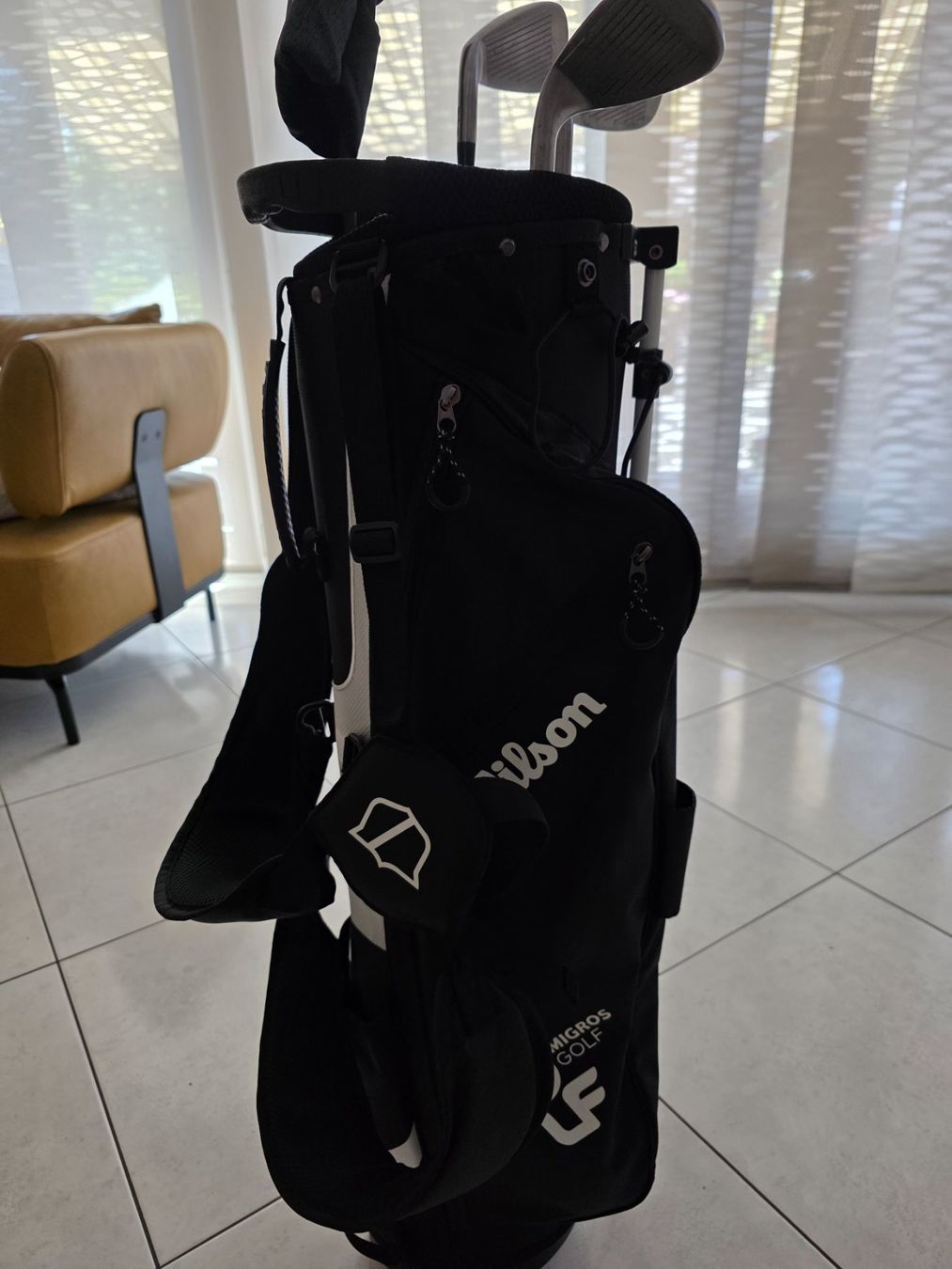 Wilson Mazze & Set: Wilson Profile / Migros Golf Einsteiger-Set (Standbag + 4 Sc – Usato da Villmergen venduto da ram_8vkv