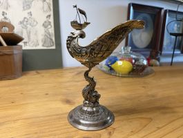 Antiker Pokal/Nautilus-Kelch aus versilbertem Metall