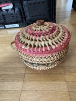 Cesto decorativo vintage fatto a mano,ottime condizioni