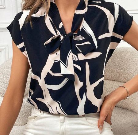 Kurze Bluse Grösse XS/S