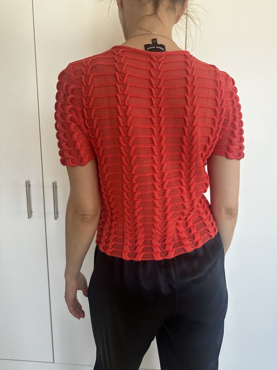 Armani Top: Giorgio Armani Top – Usato da Bäch SZ venduto da ruslena29 8