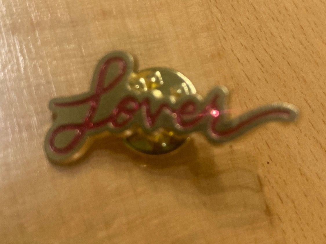 Broschen & Nadeln: Taylor Swift -  Pin Anstecker Pop Rock Band – Neu (gemäss Beschreibung) aus Horn von abutre72