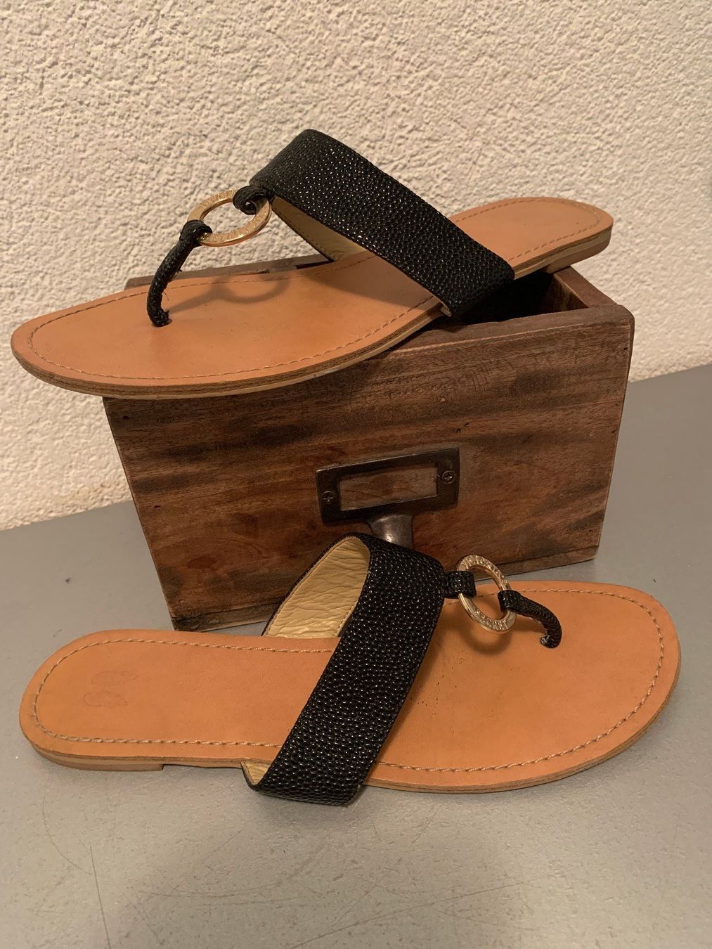 Victoria's Secret Scarpe da donna: FlipFlop Victoria Secret, 37 – Usato da St. Gallen venduto da Miousch 4