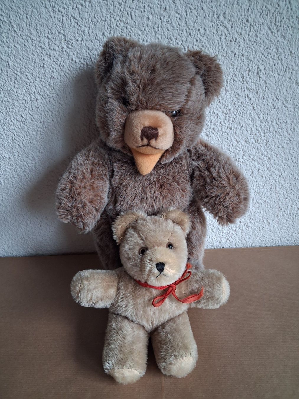 Bambole: b/ 2 tolle Süsse Teddy Bärchen: 1x Hermann Original – Usato da Hagendorn venduto da siwasi3 7
