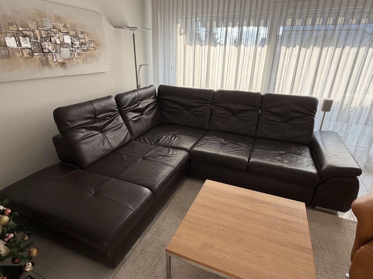 Divani: Elegante Leder-Wohnlandschaft mit Relax- & Bettfunktion – Usato da Berikon venduto da mil_y6qj 5