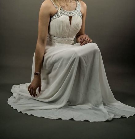 Konfirmation / Hochzeitskleid, Grösse M