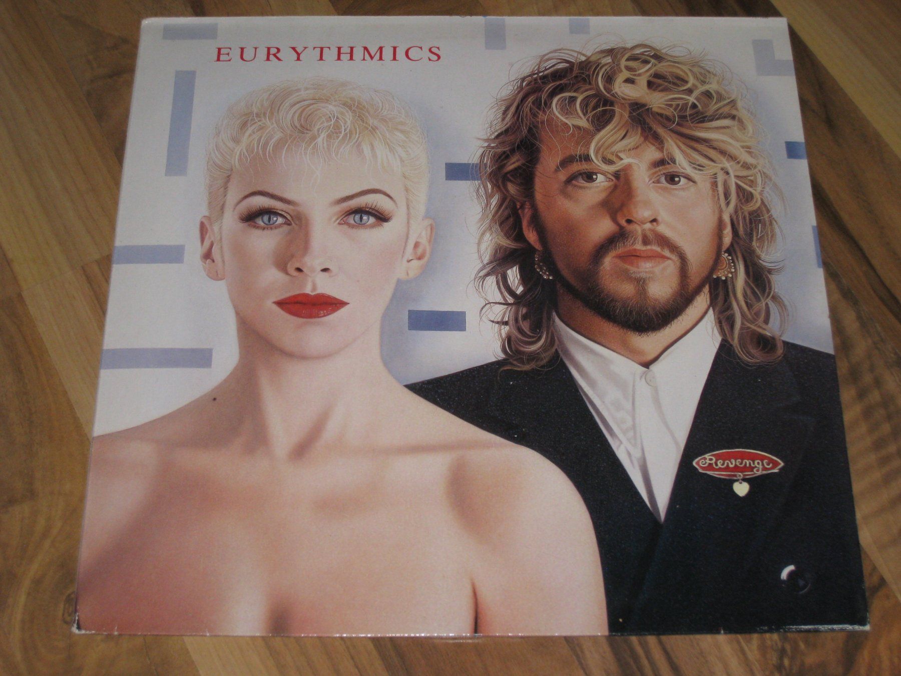 Dischi in vinile: LP - EURYTHMICS - REVENGE – Usato da Steckborn venduto da Quo7