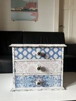 Schubladenschrank mit 3 Schubladen (herausnehmbar)