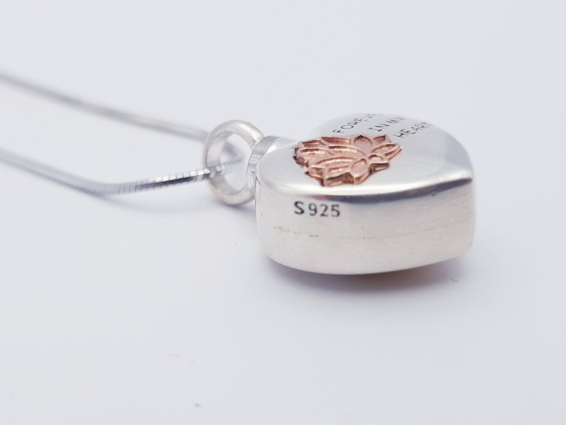 Ciondoli: Ascheschmuck / Urne / 925 Sterling Silber – Nuovo e nell'imballaggio originale da Menziken venduto da Zyropa 3