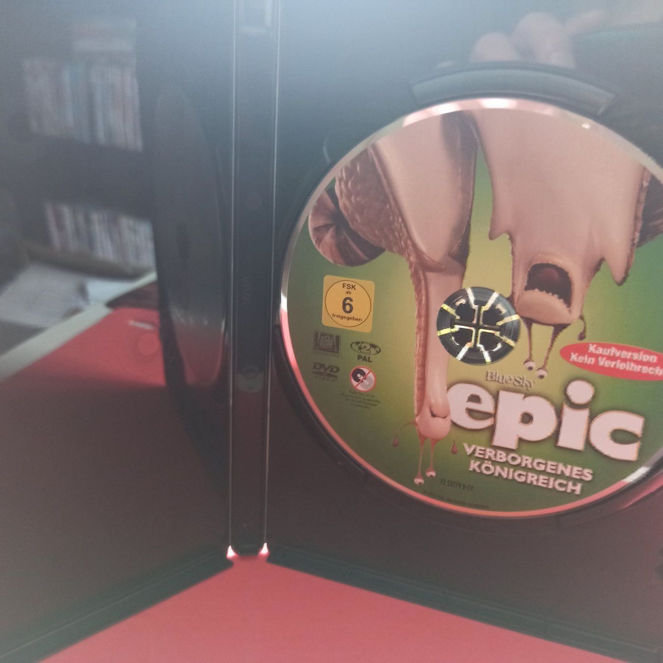 Tutti i DVDs: Epic - Verborgenes Königreich – Usato da Dübendorf venduto da kb86_MOVIE 3