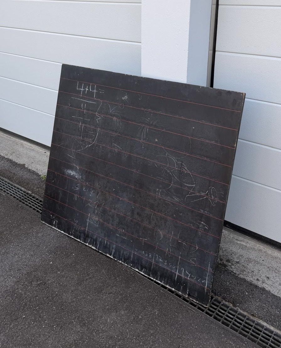 Lavagne: Schwarze Schulwandtafel – Usato da Luzern venduto da konsi6006 1
