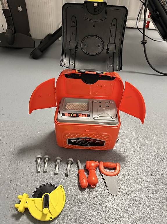 Tous les outils: Werkzeug Koffer  – D'occasion à Riehen par IvoC02