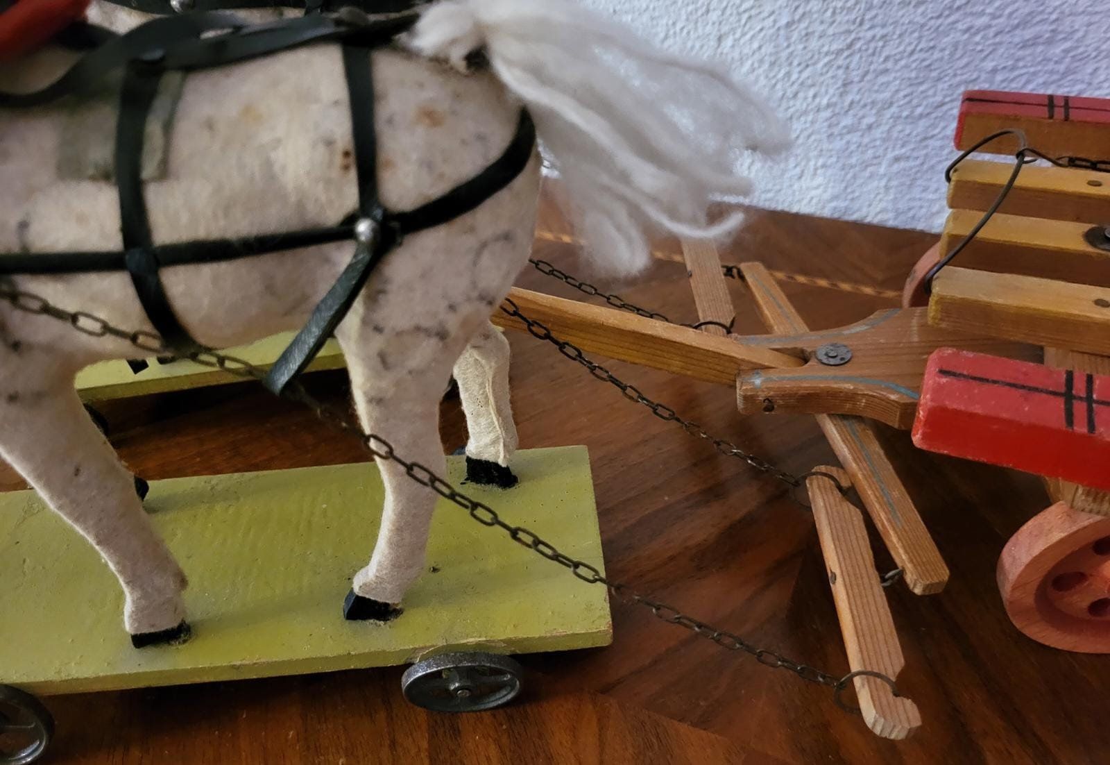 Giocattoli: Spielzeug antik Pferdegespann Pferdewagen – Usato da St Gallen venduto da keller020 7