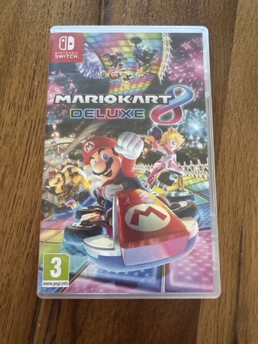 Nintendo Giochi: Nintendo Switch - Mario Kart 8 Deluxe – Usato da Lenzburg venduto da eyworld