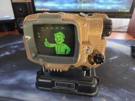 Fallout 4: Pip Boy Edition (PS4)