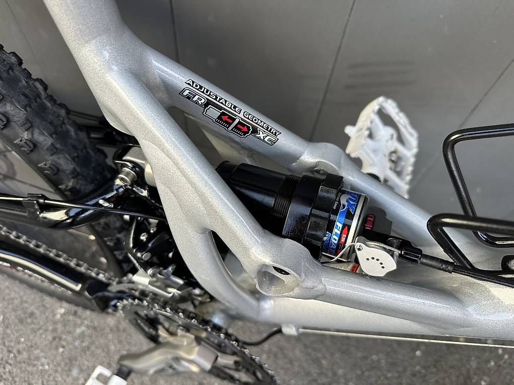 Biciclette: Bicicletta MTB  Cannondale Jekyll 100 – Usato da Quartino venduto da DiloUsato 5
