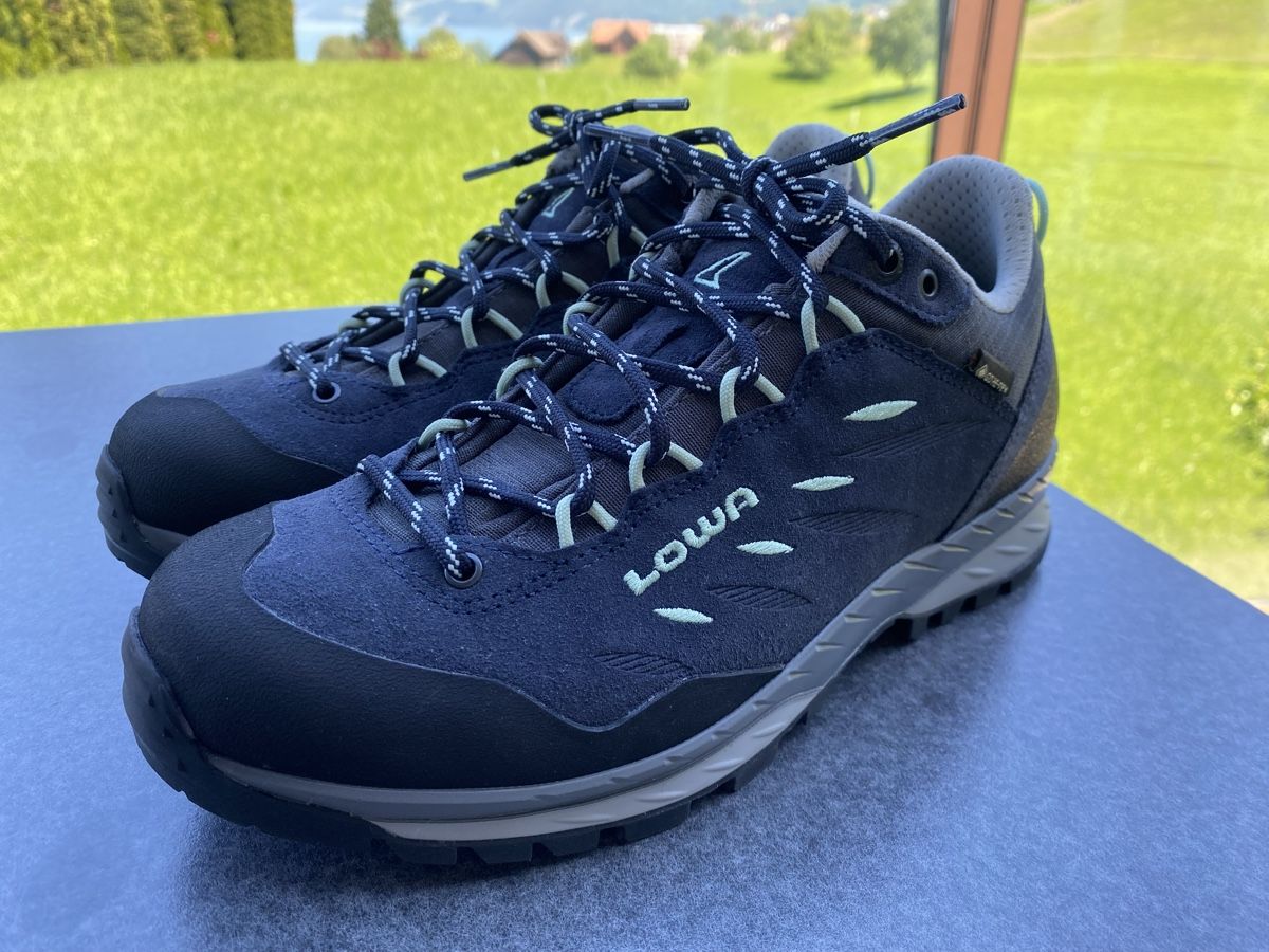 Lowa Scarpe da donna: Lowa Goretex Wanderschuhe Gr. 38, Neu – Nuovo e nell'imballaggio originale da Buochs venduto da H16 1