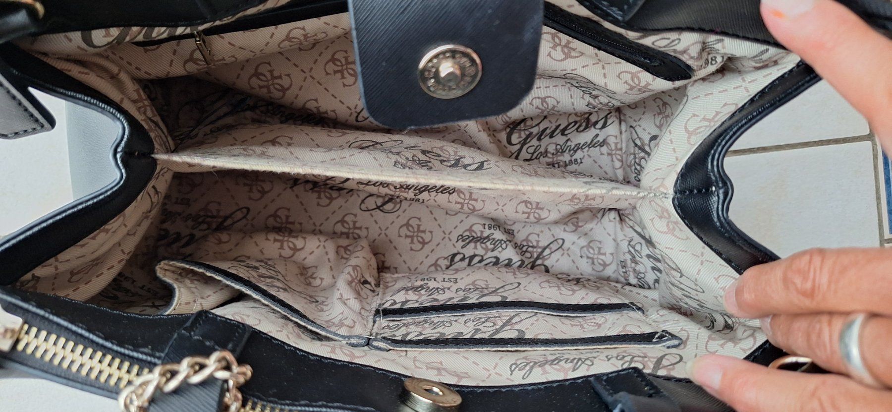 Guess Taschen für Damen: Sac GUESS noir – Gebraucht aus St-Triphon von Jldr0 4