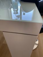 Ess- Tisch Holz / Glas und 4 Sessel / Top Angebot